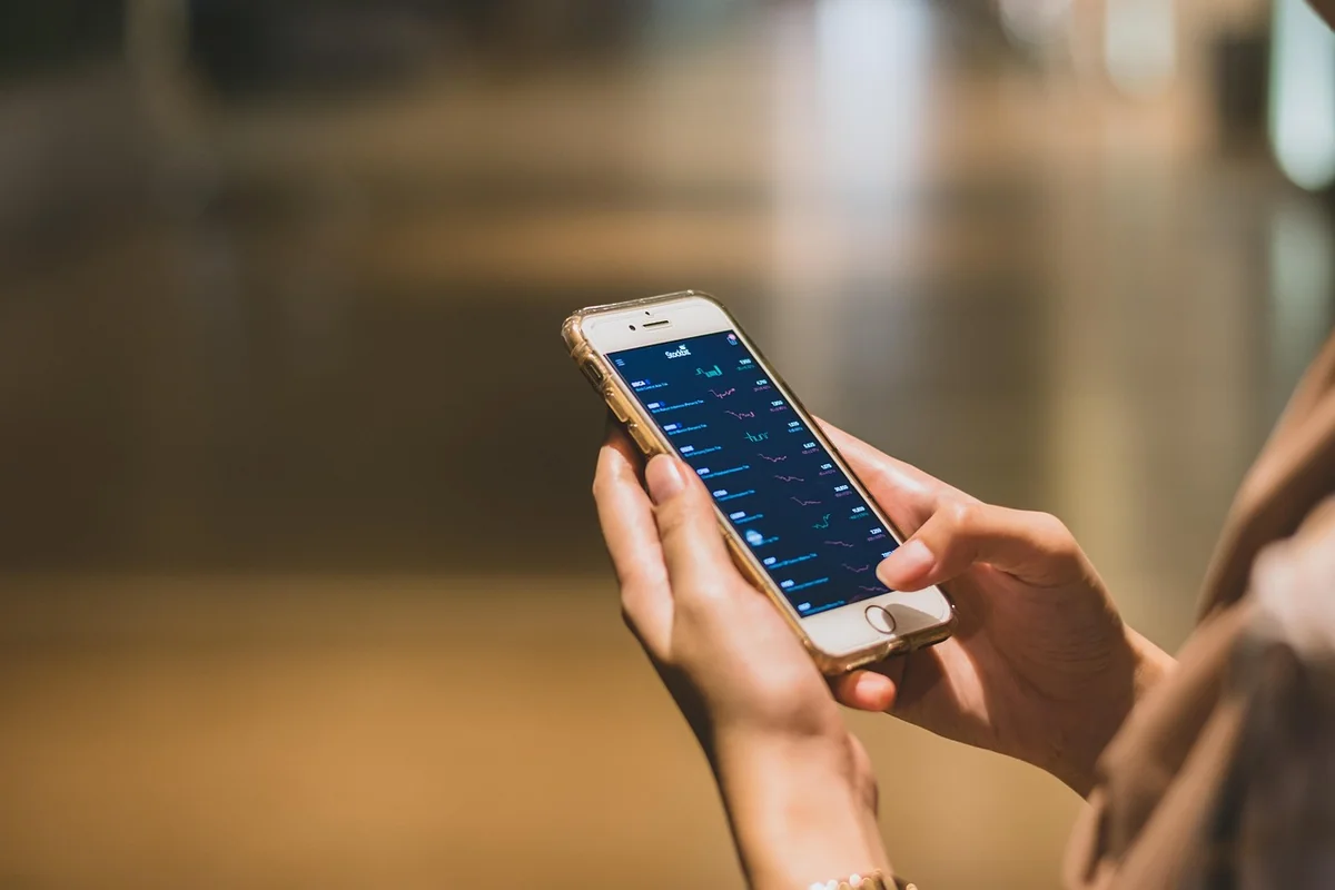 Transition vers le commerce en ligne : astuces et outils indispensables en 2026